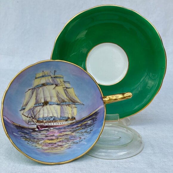 Aynsley Doris Jones Emerald Green Clipper Ship Footed Teacup and Saucer - Picture 1 of 15